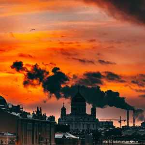 女仆犯错被主人调教胸
